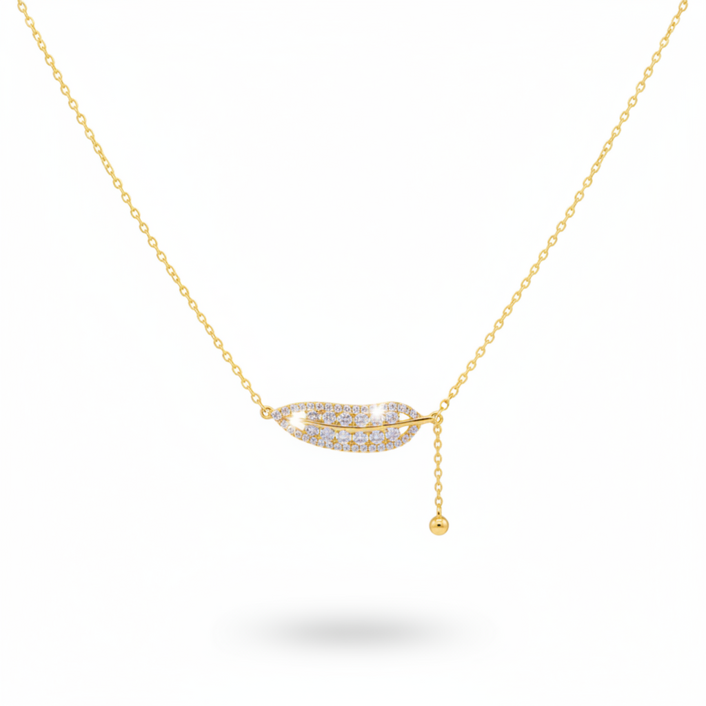 Ivée Luma Leaf Necklace