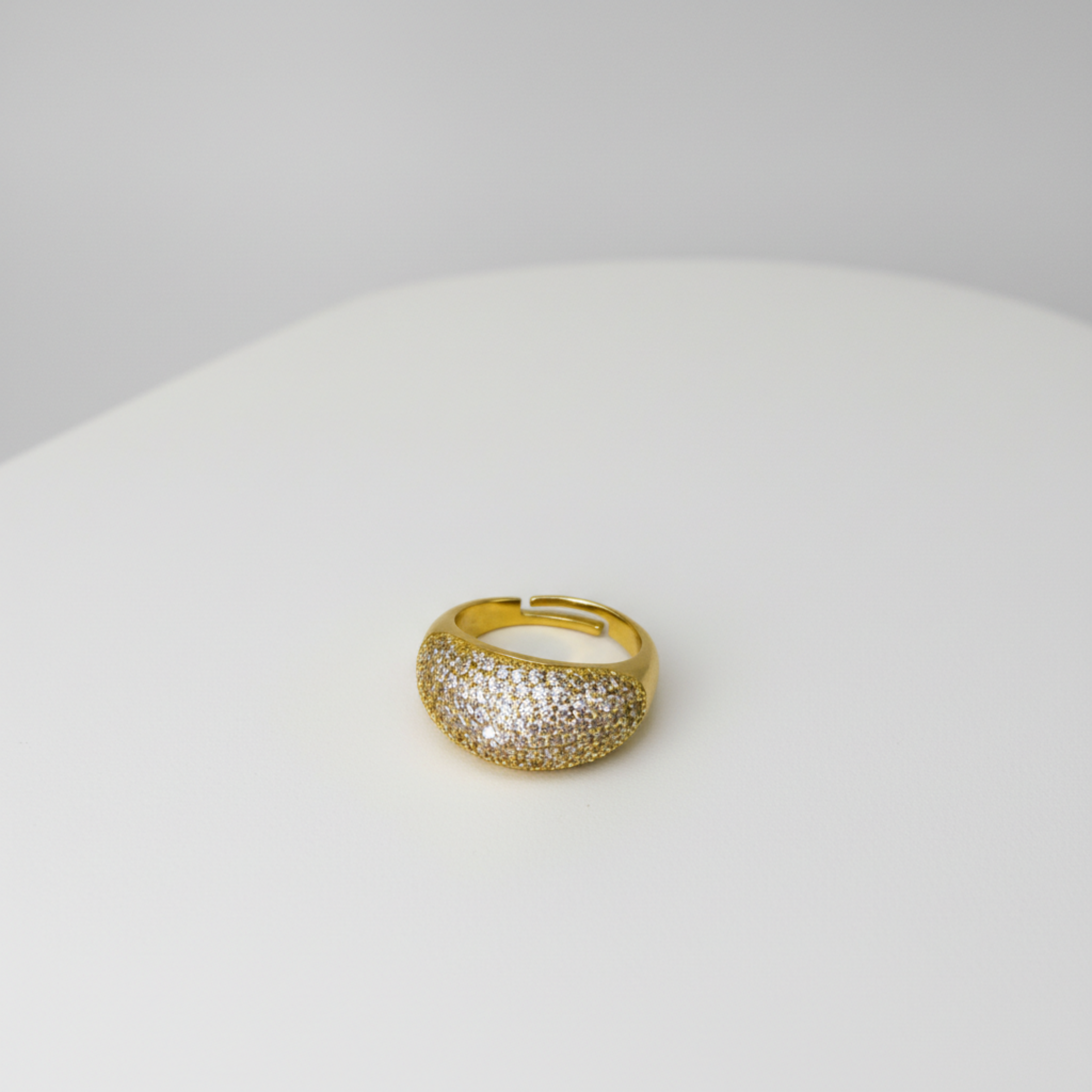 Ivée Aura Dome Pavé Ring